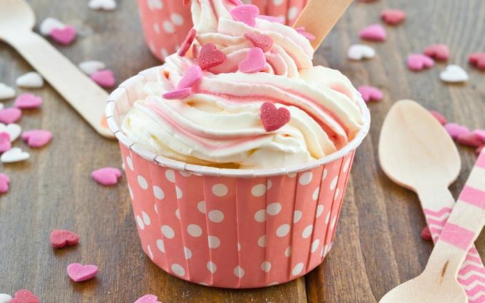 cupcake deco muffins icing heart party