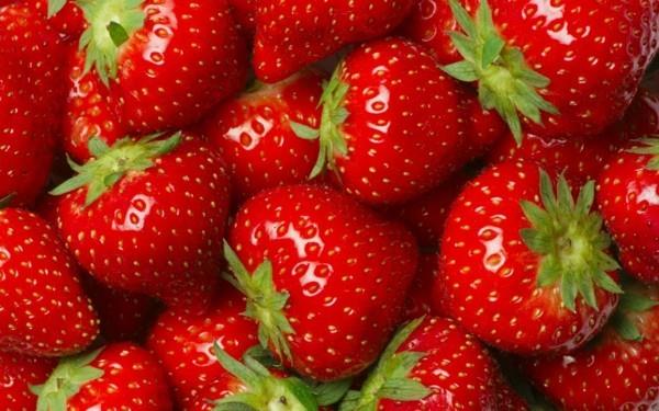 αποφύγετε την αφυδάτωση λεμονάδα ραβέντι φτιάξτε μόνοι σας φράουλες