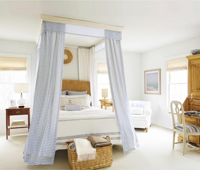 ιδέες ντεκό κρεβατοκάμαρα κρεβάτι θόλο καρό μοτίβο λευκό δάπεδο