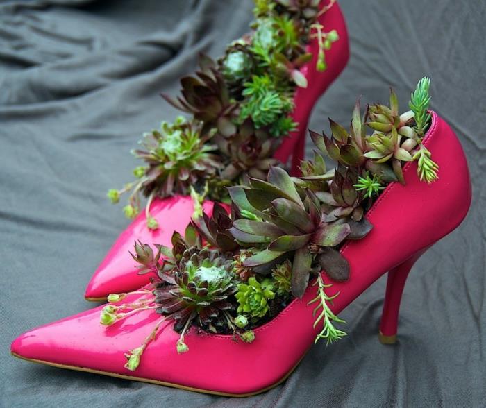 Φτιάξτε μόνοι σας ιδέες διακόσμησης ιδέες διακόσμησης κήπου παπούτσια επαναχρησιμοποίηση δοχείων φυτών