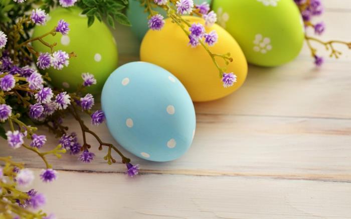 φτιάξτε μόνοι σας πασχαλινά αυγά ζωγραφίζοντας λουλούδια ανοιξιάτικη διάθεση
