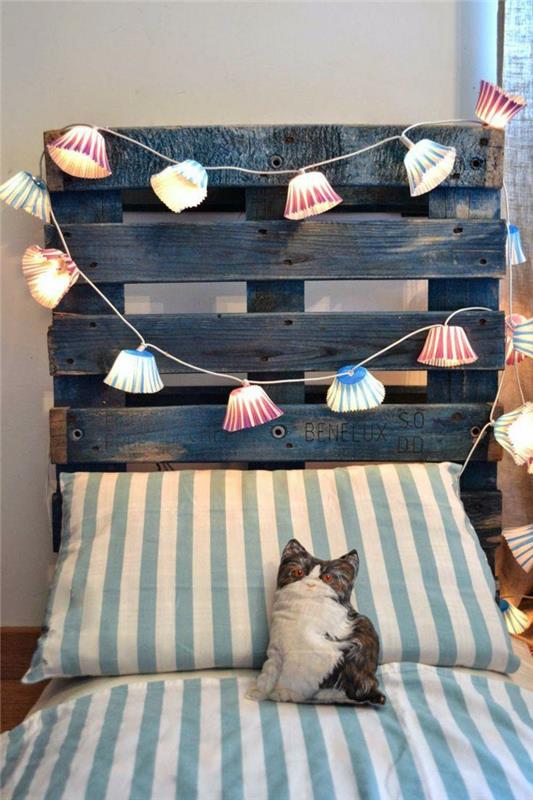 ιδέες διακόσμησης diy παλιά αντικείμενα παλέτες ευρώ ξύλινες παλέτες φώτα νεράιδα