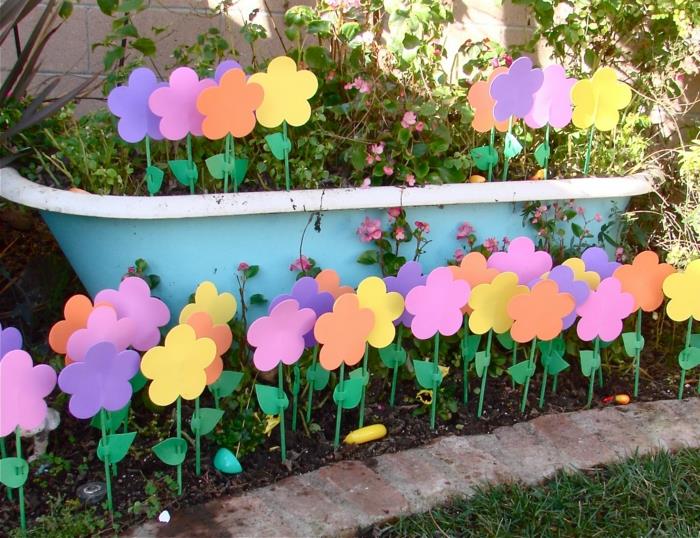 ιδέες ντεκό ανοιξιάτικος κήπος διακοσμούν χρωματιστά λουλούδια