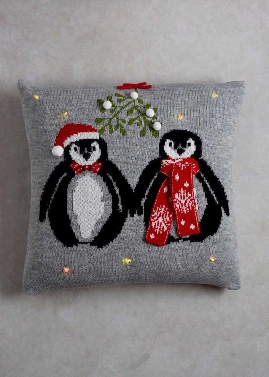 ρίξτε μαξιλάρια χαριτωμένους πιγκουίνους