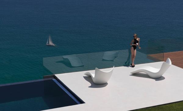 σχεδιαστής trendy relax ιδέες ψέματα θάλασσα πρωτότυπο υπέροχο λευκό χρώμα