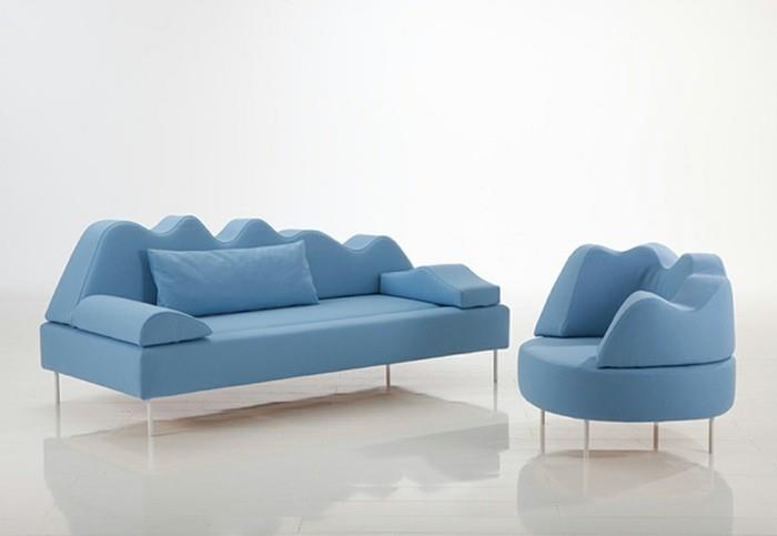 καναπές σχεδιαστών πολύ ενδιαφέρον σχήμα σε γαλάζιο