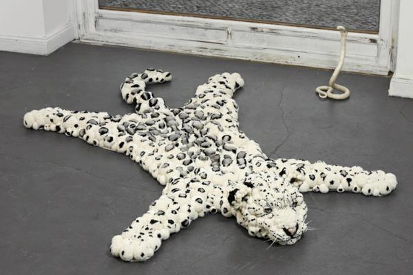 σχεδιαστικά χαλιά MYK Snowleopard