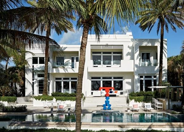 σχεδιαστής μόδας tommy hilfiger πολυτελές σπίτι εξωτερική περιοχή κήπος πισίνα