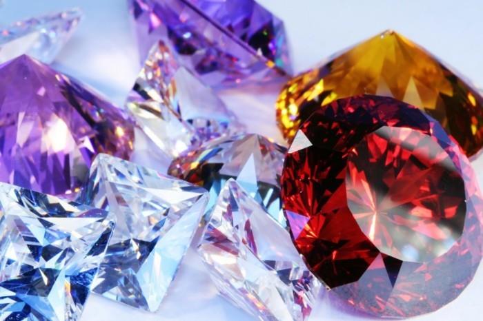 διαμάντια πολύτιμοι λίθοι ζωδιακοί τυχεροί λίθοι
