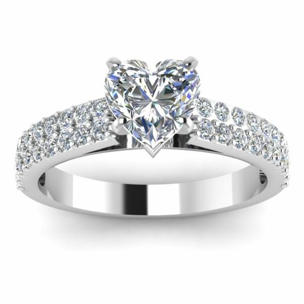 διαμαντένιο δαχτυλίδι αρραβώνα πρόταση γάμου σχήμα καρδιάς