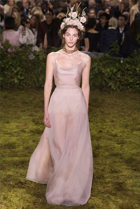 νυφικό dior