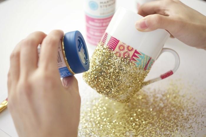DIY δώρα diy ιδέες κοπής ιδέες προσωπικά δώρα προσωπική glitter κούπα γυαλιού2