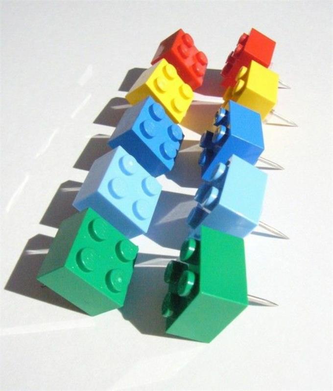 diy-projects-lego-τούβλα-pushpin-πολύχρωμα