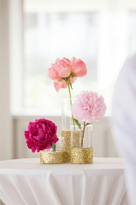 diy ιδέες καλοκαιρινής διακόσμησης τραπεζιού με χρυσό glitter