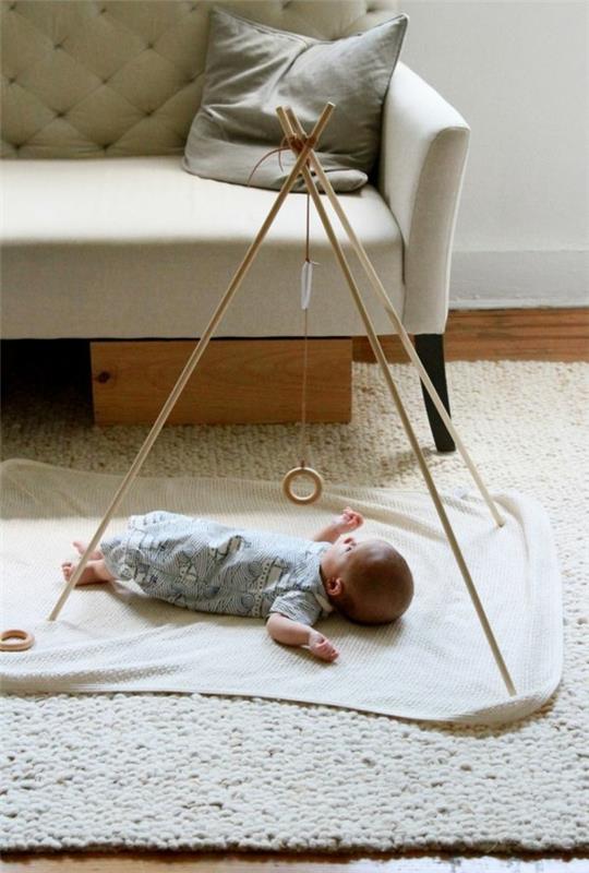diy play arch για μωρο απο ξυλο