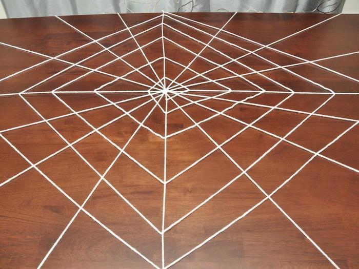 diy-cobweb-for-halloween