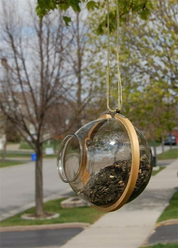 DIY τροφοδότης πτηνών κονσερβοποιημένο βάζο ξύλινο δαχτυλίδι