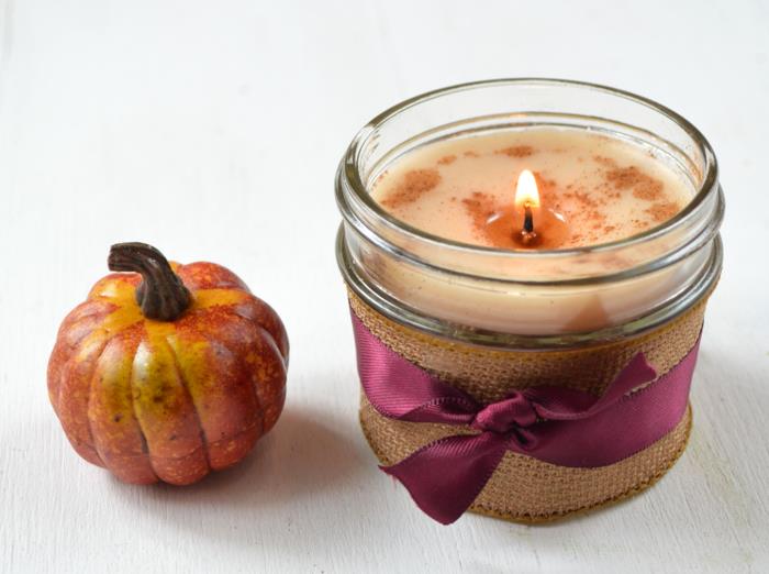 Φτιάξτε το δικό σας αρωματικό κερί με άρωμα κολοκύθας και κανέλα