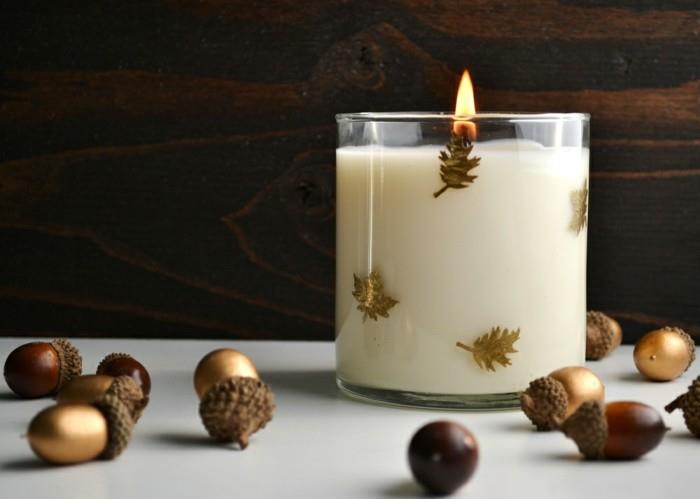 Φτιάξτε το δικό σας κερί σε ένα ποτήρι με φανάρι βελανίδια