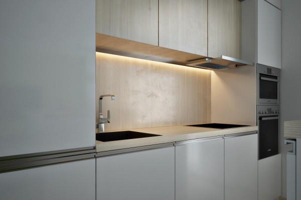 όμορφα εσωτερικά σχέδια τραπεζαρία ξύλινος καθρέφτης κουζίνας
