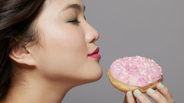 αποτελεσματική απώλεια βάρους τρώγοντας πολλά γλυκά για λόγους
