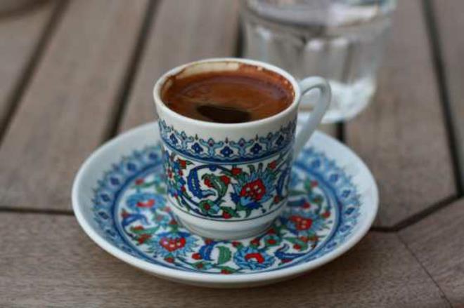 Σπεσιαλιτέ καφέ σε όλο τον κόσμο Τουρκική μόδα καφέ