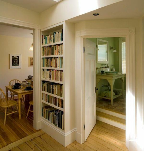 ενσωματωμένη βιβλιοθήκη στο διάδρομο