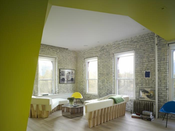 διαμέρισμα ενός δωματίου επιπλωμένο πατάρι διαμέρισμα από τούβλα λευκό καναπέ καναπέ ξύλινα έπιπλα