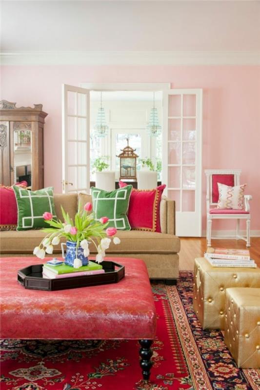 Eclectic set up άνετες τουλίπες σχεδιασμού σαλονιού ρίχνουν μαξιλάρια