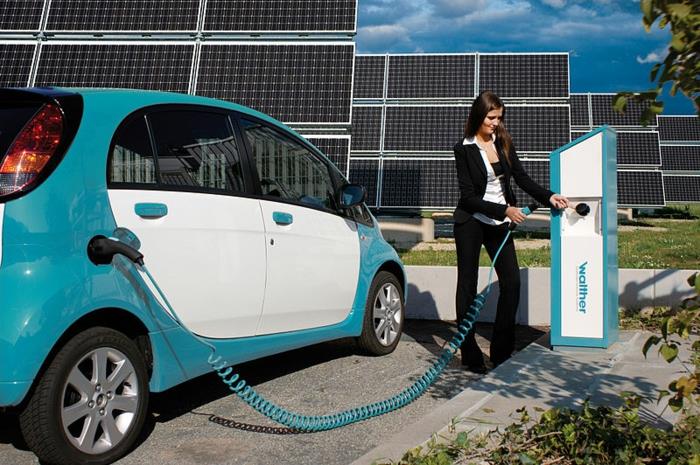 ηλεκτρικό ηλεκτρικό αυτοκίνητο ηλιακά συστήματα φιλικά προς το περιβάλλον