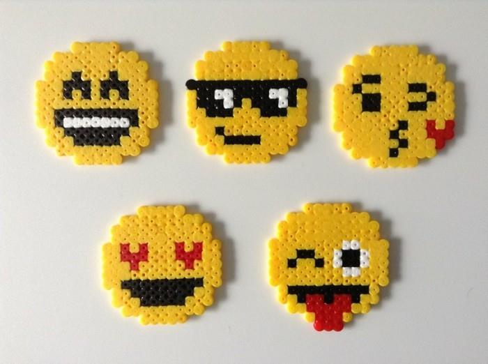 φτιάξτε μόνοι σας emojis, τσιμπήστε με σιδερένιες χάντρες