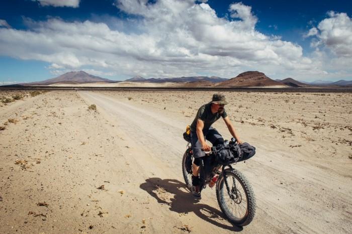 ποδήλατο παγκόσμια περιοδεία ποδήλατο βόλτα έρημο νότια Αμερική