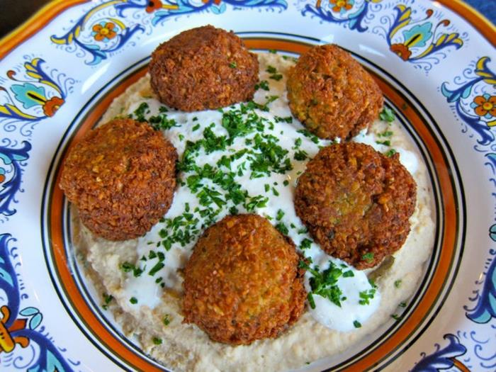 συνταγή falafel παραδοσιακά υγιεινή χαμηλή σε θερμίδες