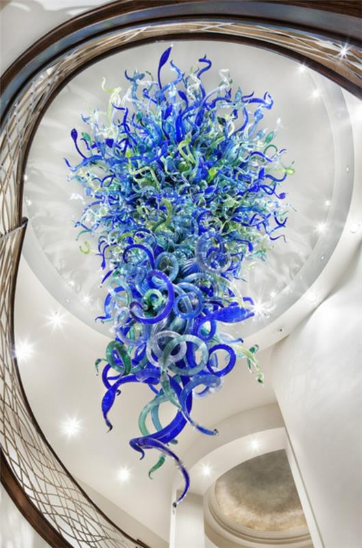 φανταστική διακόσμηση από γυαλί σε μπλε και πράσινο κοβάλτιο
