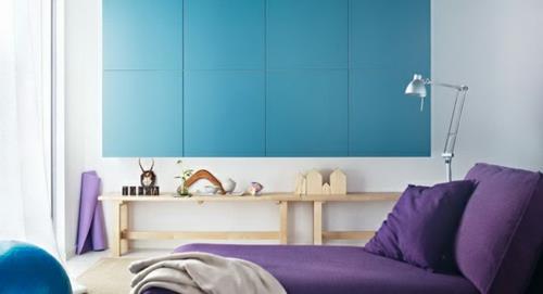 Κομψό σχέδιο χρωμάτων στο σπίτι χτισμένο σε παστέλ κρεβάτι