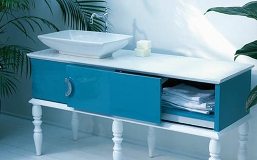 θηλυκά μπλε έπιπλα μπάνιου ιδέα σχεδίασης κομμένα τραπέζια πόδια