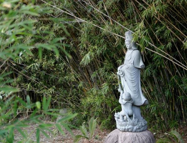 άγαλμα μπαμπού κινέζικου κήπου φενγκ σούι