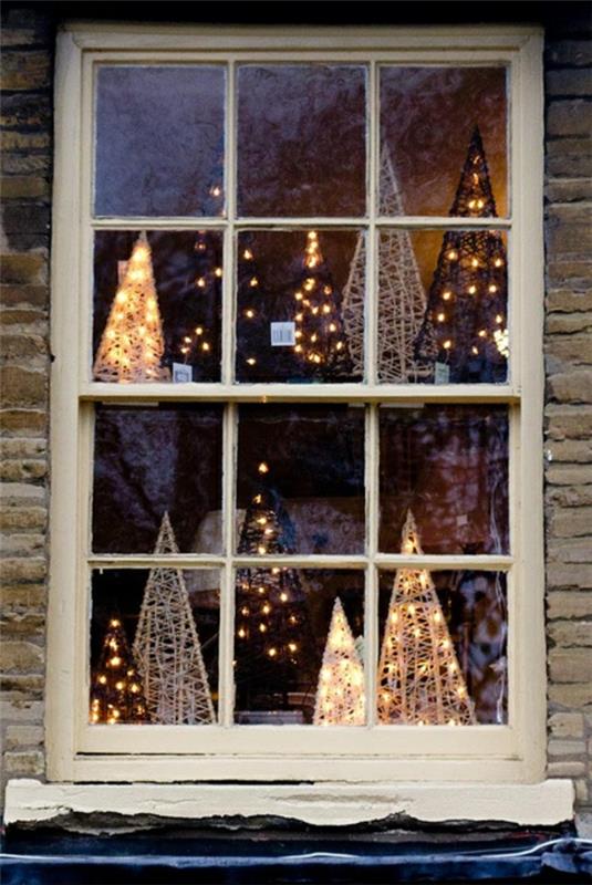 διακόσμηση παραθύρων για χριστουγεννιάτικα φώτα χριστουγεννιάτικων δέντρων