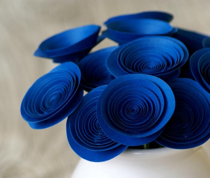 γιορτινό τραπέζι διακοσμήσεις μπλε λουλούδια etsy