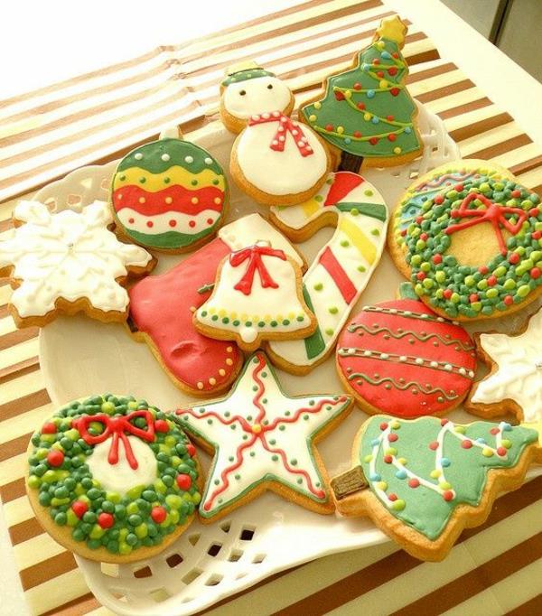 εορταστική διακόσμηση τραπεζιού Χριστούγεννα τα καλύτερα νόστιμα χριστουγεννιάτικα μπισκότα