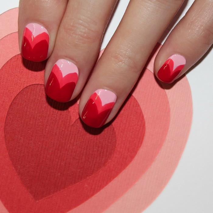 νύχια σχεδίασης καρδιές ιδέες για την ημέρα του Αγίου Βαλεντίνου ροζ κόκκινο βερνίκι νυχιών