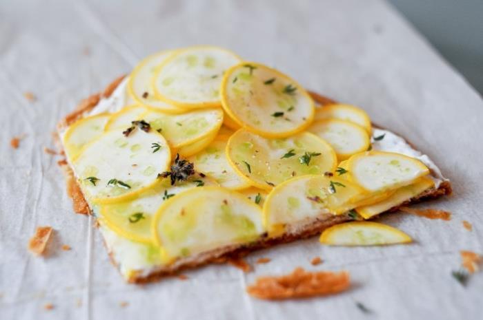 συνταγή tarte flambée κίτρινα κολοκυθάκια