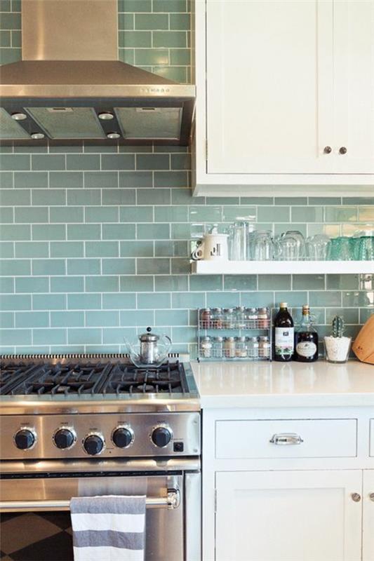 Πλακάκια καθρέφτη κουζίνας κεραμίδι χρώμα μπλε πίσω τοίχο κουζίνα