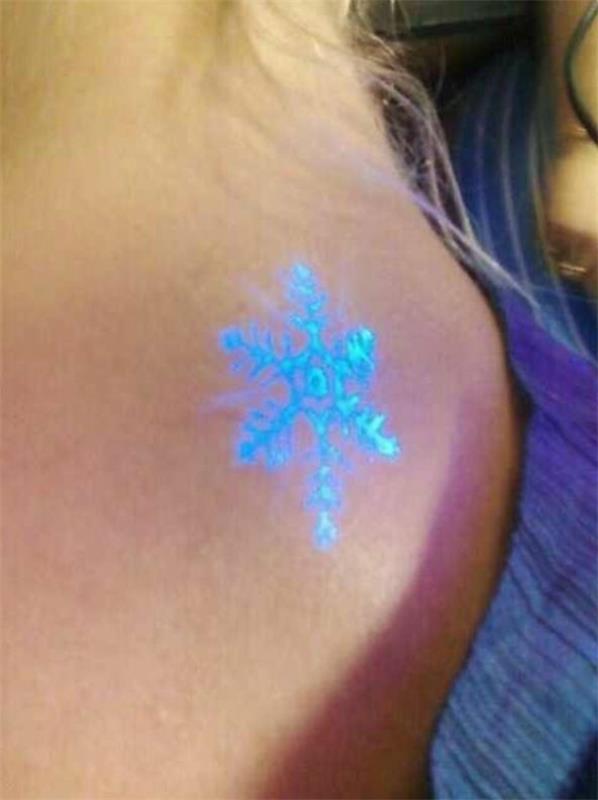 UV τατουάζ μαύρο φως τατουάζ νιφάδες χιονιού