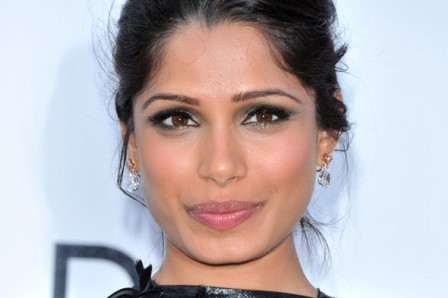 Freida Pinto Güzellik İpuçları ve Fitness Sırları Gözler: