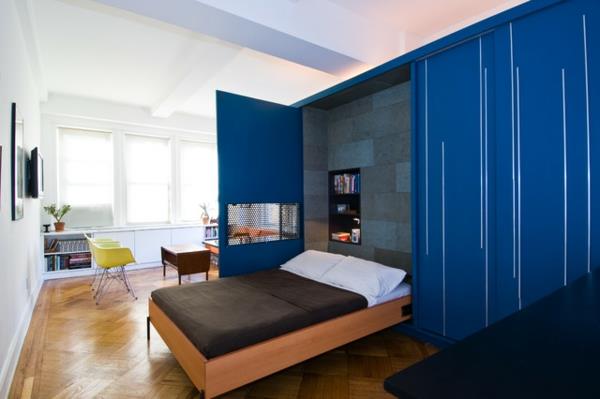 φιλικά δωμάτια για πραγματικούς άνδρες πτυσσόμενο κρεβάτι γκαρνταρόμπα κοβαλτίου