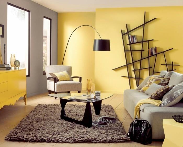 ανοιξιάτικα χρώματα κίτρινοι τοίχοι καφέ χαλί ιδέες σαλονιού