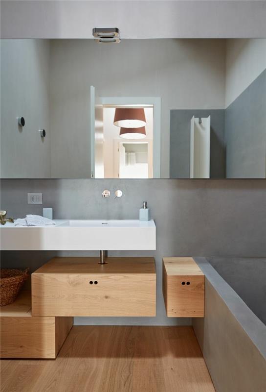 απρόσκοπτη μπάνιο γκρι τοίχους ξύλινα έπιπλα όμορφο δάπεδο