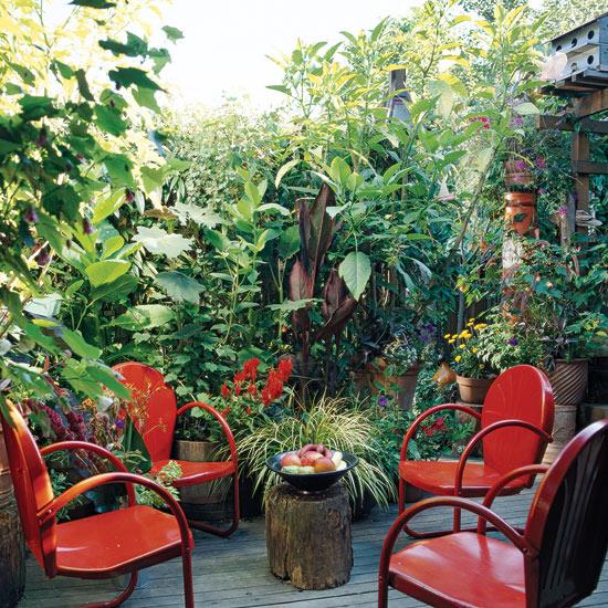 επίπλωση κήπου εξοικονομήστε χώρο klein mödel με κόκκινο χρώμα