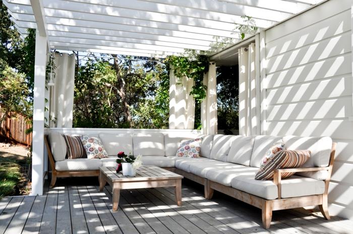 ιδέες σχεδιασμού κήπου έπιπλα εξωτερικού χώρου γωνιακός καναπές ξύλινη πέργκολα επίπλων